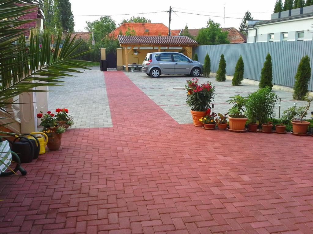 Studio Florida Sturovo Ngoại thất bức ảnh